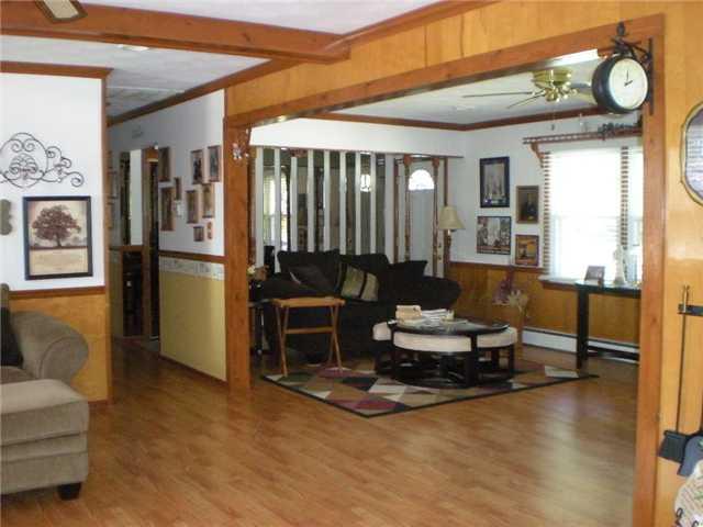 905 Coach Road Indianapolis, IN 46227 - Photo 4 of 15 Gallery Image 4