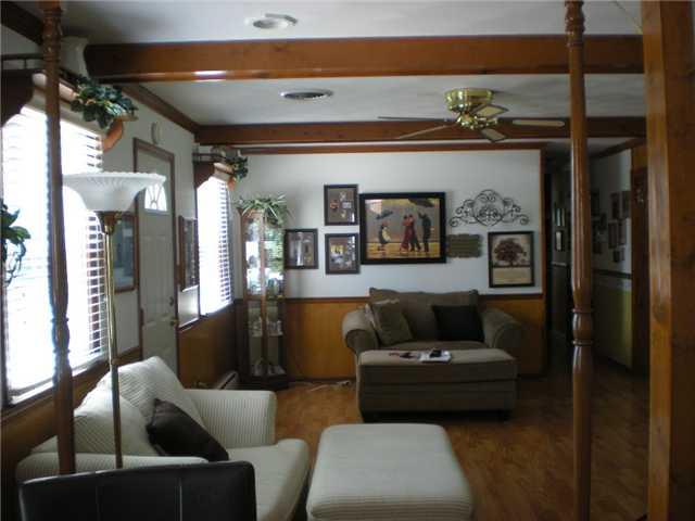 905 Coach Road Indianapolis, IN 46227 - Photo 10 of 15 Gallery Image 10