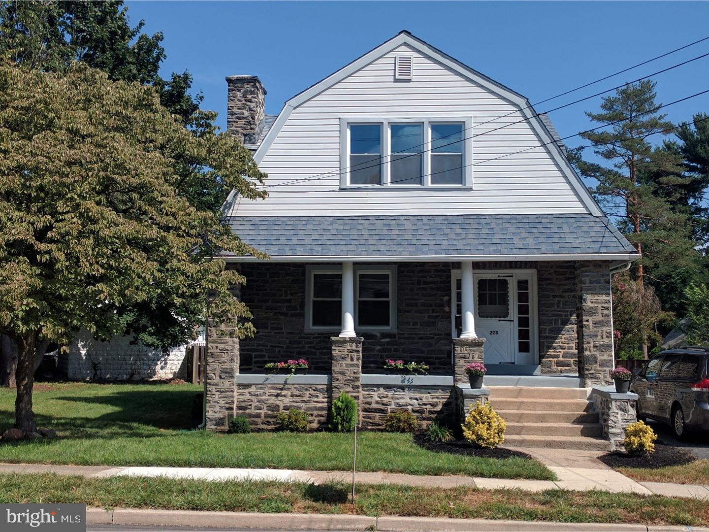 228 East Manoa Road Havertown, PA 19083 - Photo 1 of 16