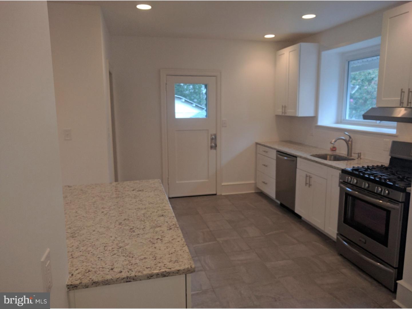 228 East Manoa Road Havertown, PA 19083 - Photo 7 of 16
