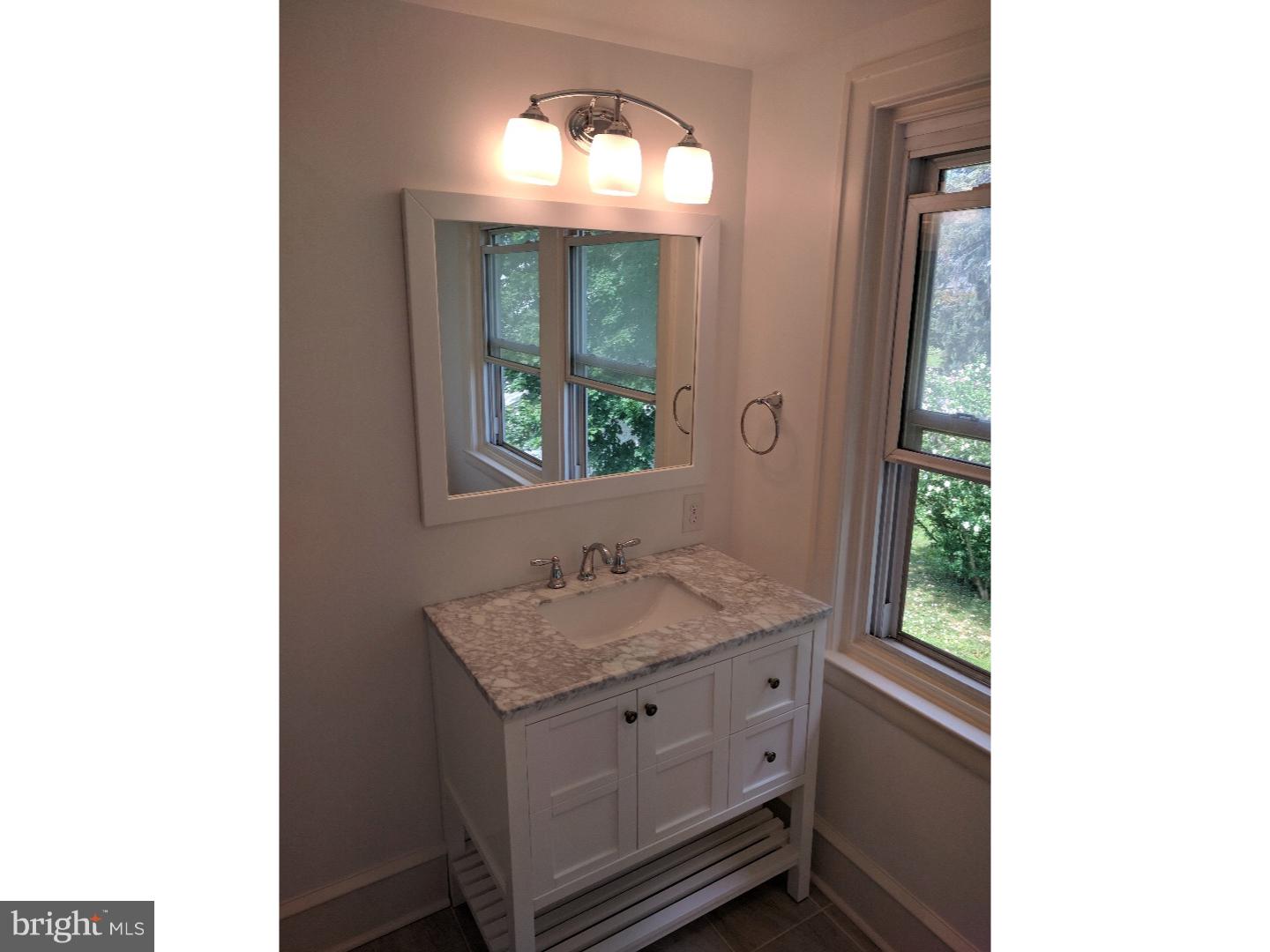 228 East Manoa Road Havertown, PA 19083 - Photo 10 of 16