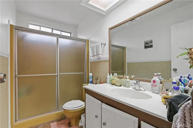 $199,000 | 3595 Santa Fe Avenue, Unit 33, Long Beach, CA 90810