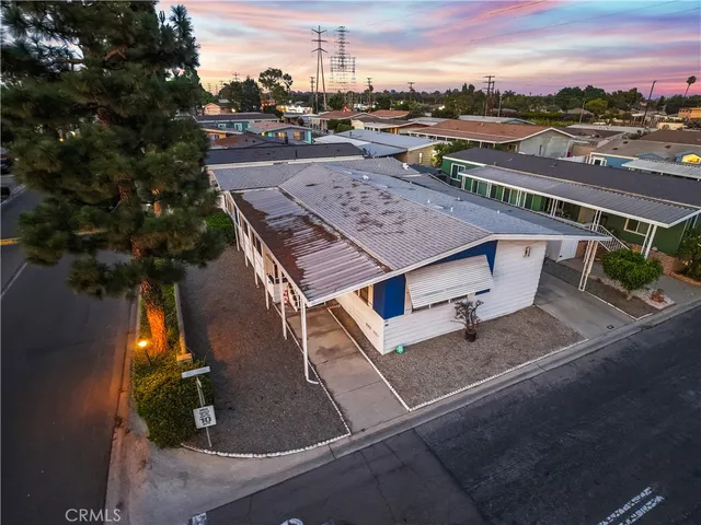 $199,000 | 3595 Santa Fe Avenue, Unit 33, Long Beach, CA 90810