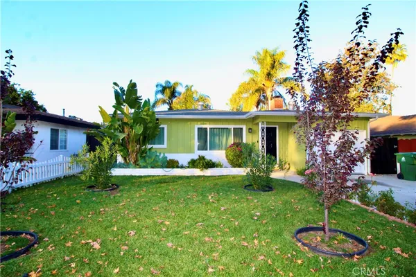 $7,000 | 22621 Dolorosa Street, Woodland Hills, CA 91367