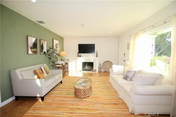 $7,000 | 22621 Dolorosa Street, Woodland Hills, CA 91367