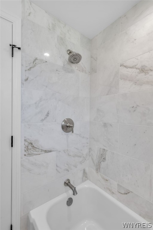 931 Hillside Drive Lewiston, NY 14092 - Photo 19 of 44