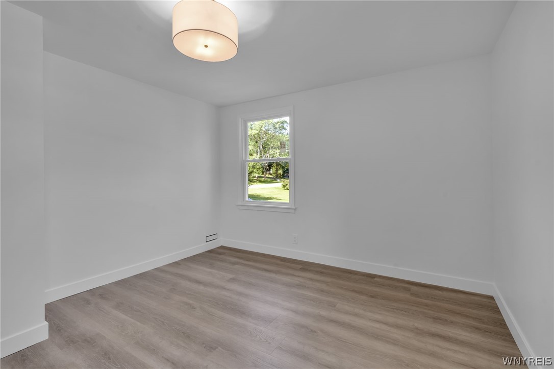 931 Hillside Drive Lewiston, NY 14092 - Photo 20 of 44