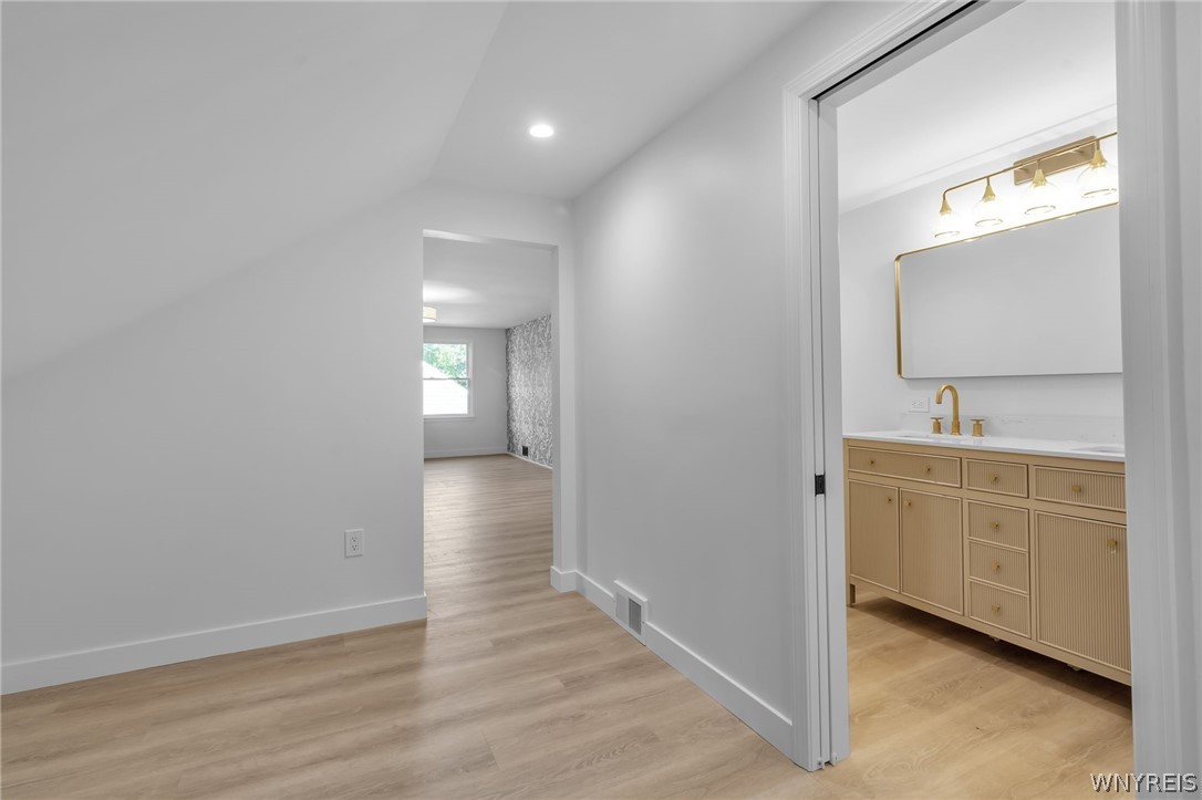 931 Hillside Drive Lewiston, NY 14092 - Photo 30 of 44