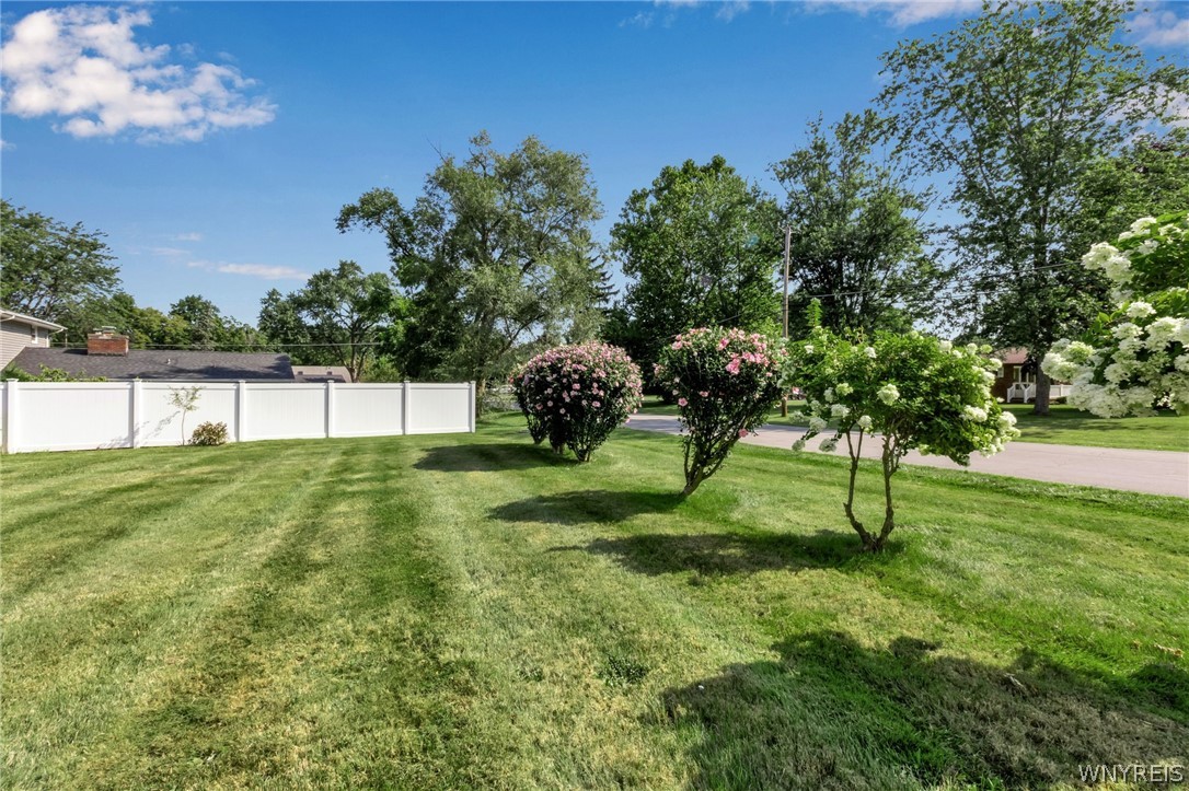 931 Hillside Drive Lewiston, NY 14092 - Photo 44 of 44