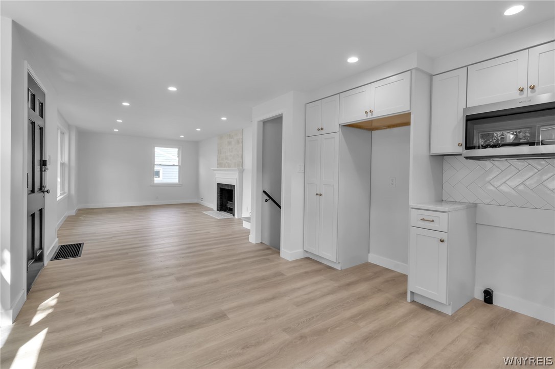 931 Hillside Drive Lewiston, NY 14092 - Photo 8 of 44