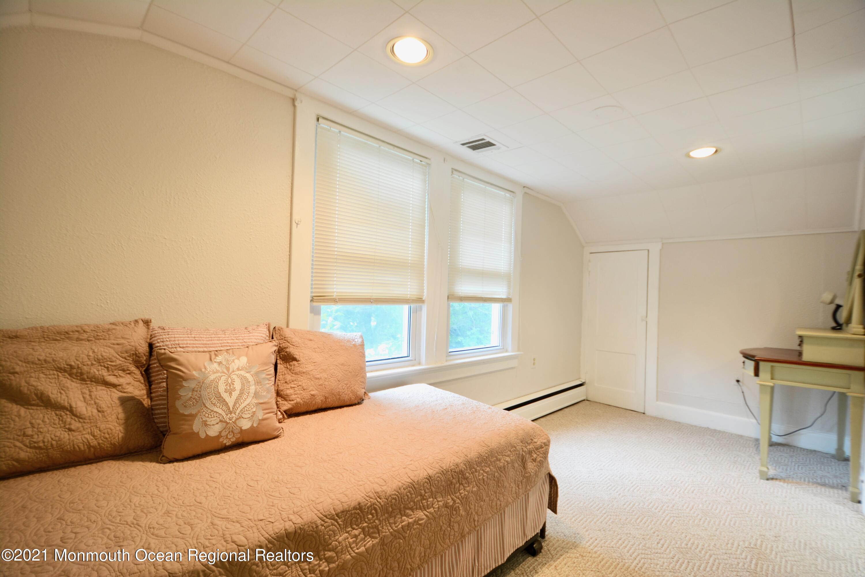 463 East Freehold Road Freehold, NJ 07728 - Photo 31 of 40 4th Bedoom