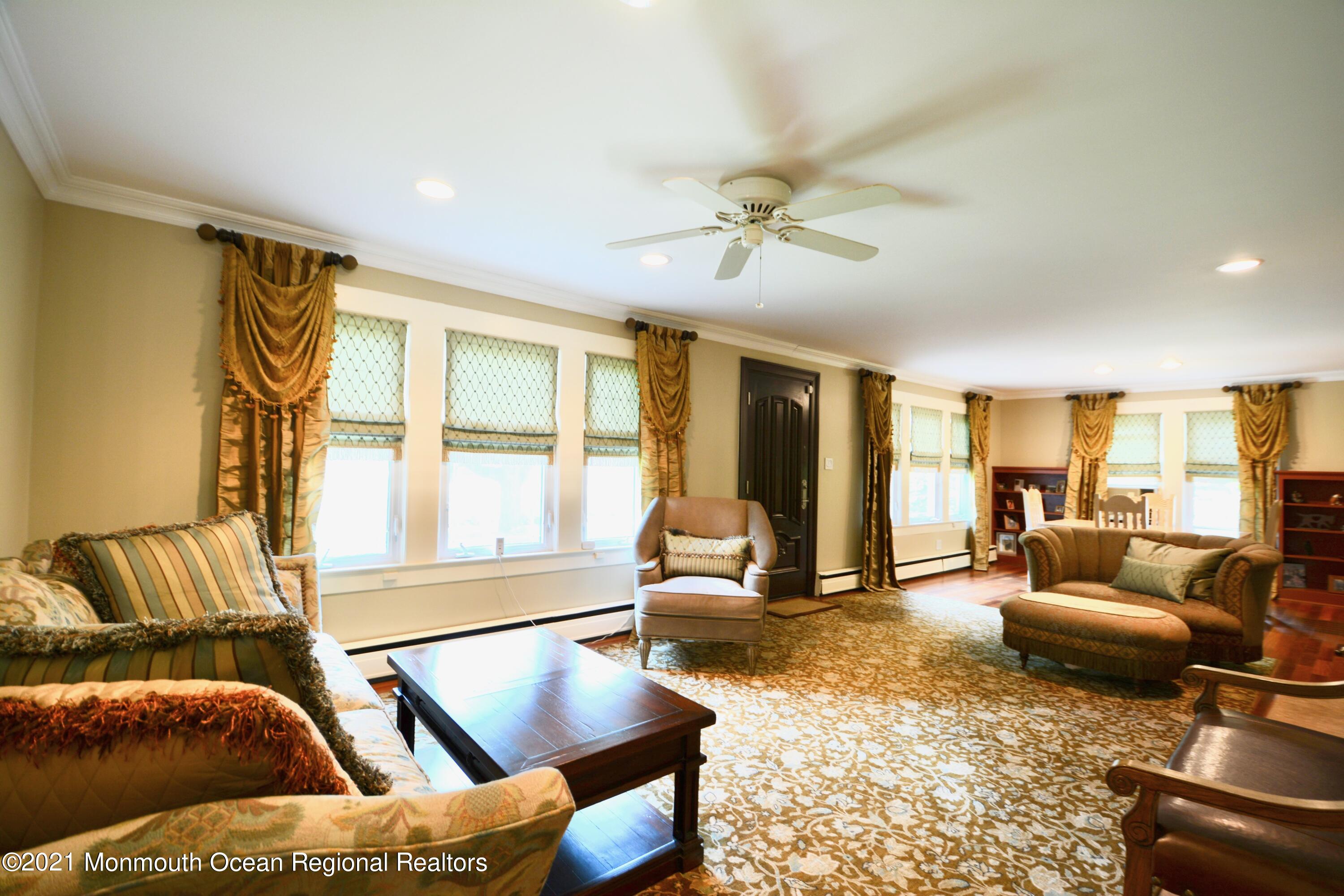 463 East Freehold Road Freehold, NJ 07728 - Photo 8 of 40 Living Room