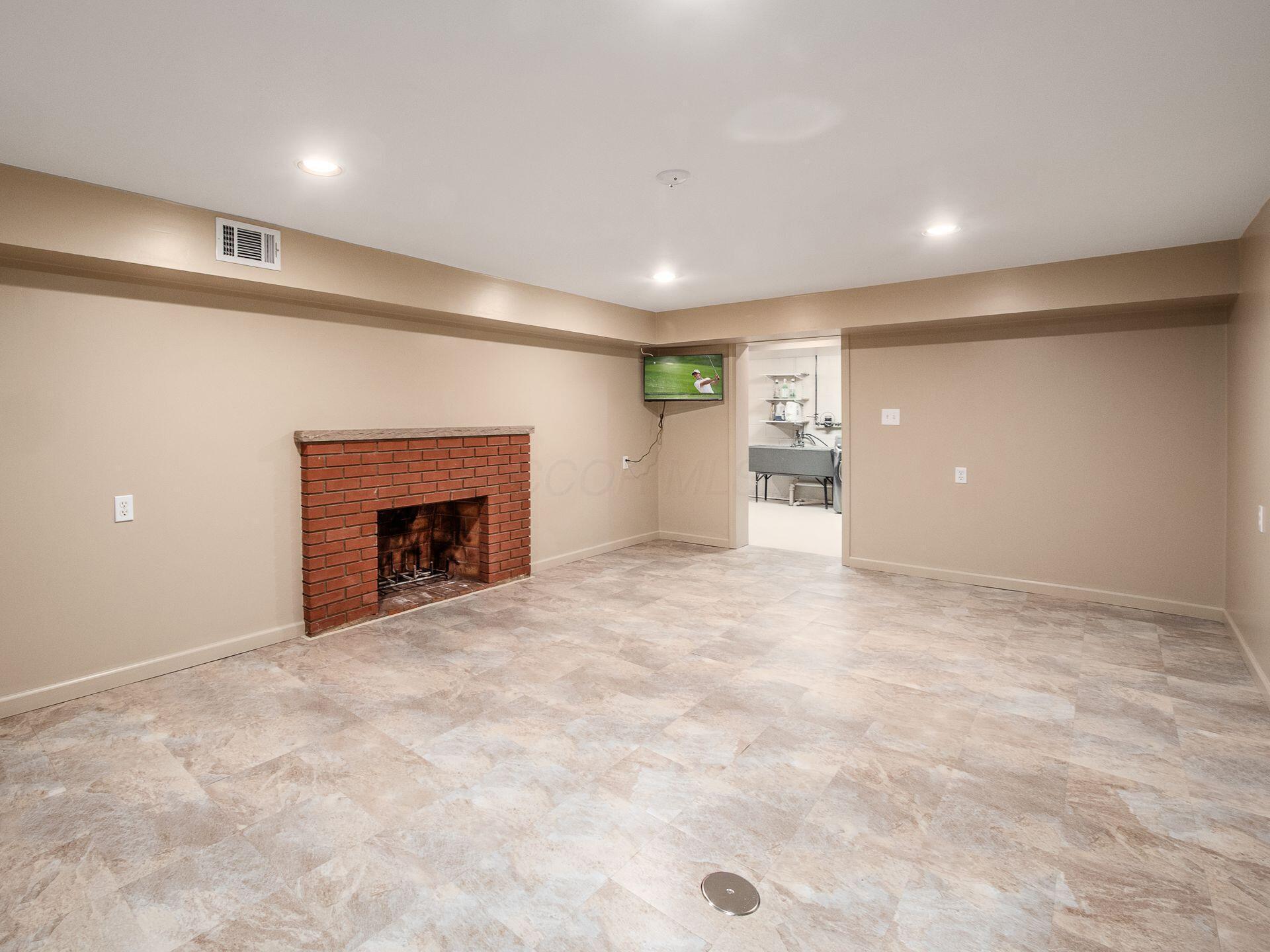 2080 Chardon Road Columbus, OH 43220 - Photo 53 of 115 039_ Upper Arlington OH 43220