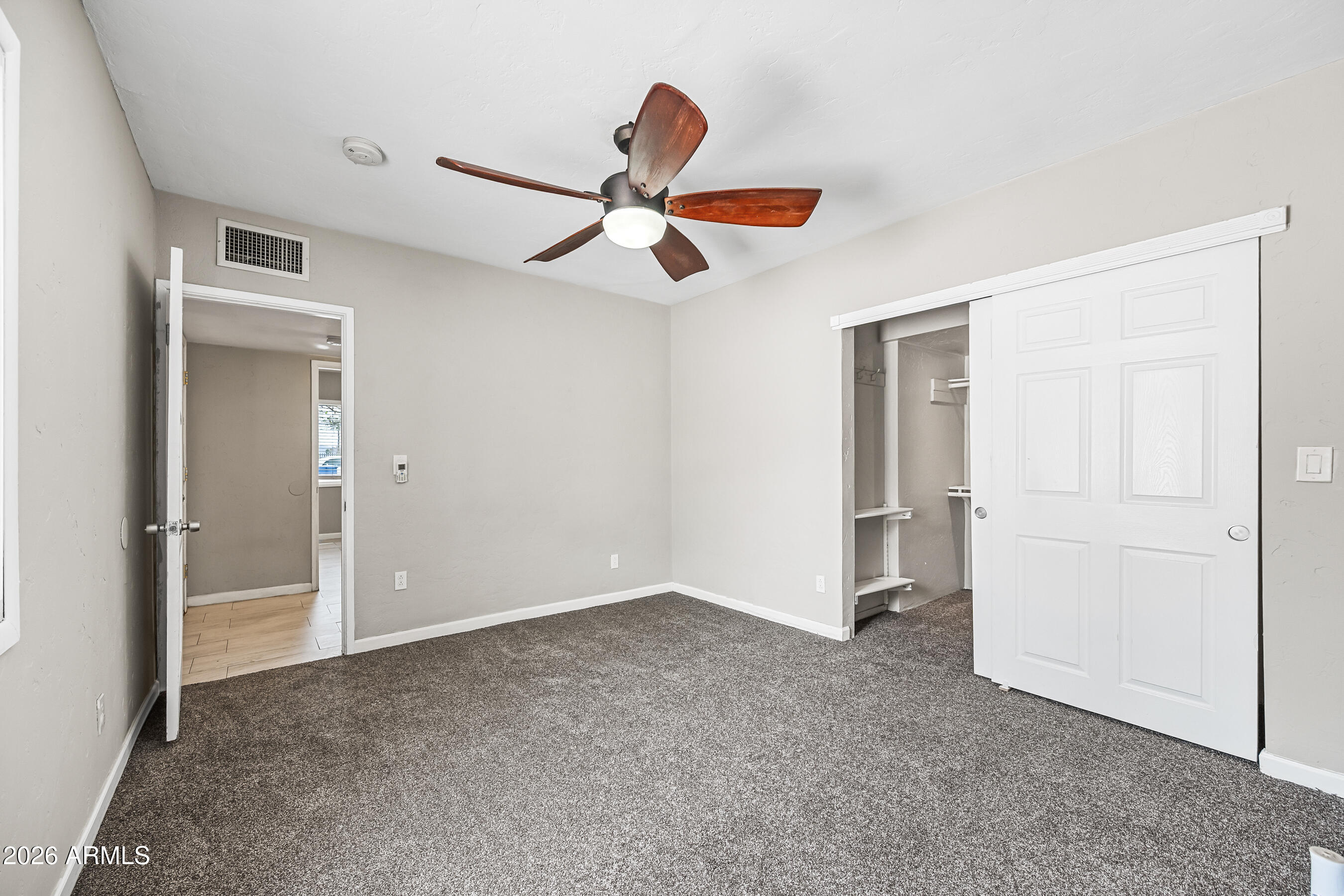1724 West Thomas Road Phoenix, AZ 85015 - Photo 13 of 31 Primary bedroom