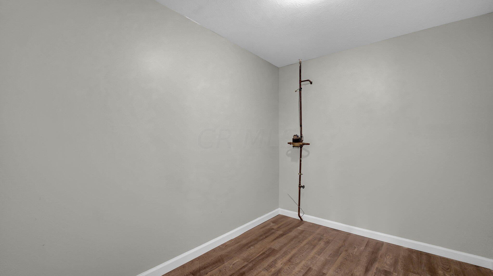 5864 Effingham Road Columbus, OH 43213 - Photo 45 of 65 28-5864-eff