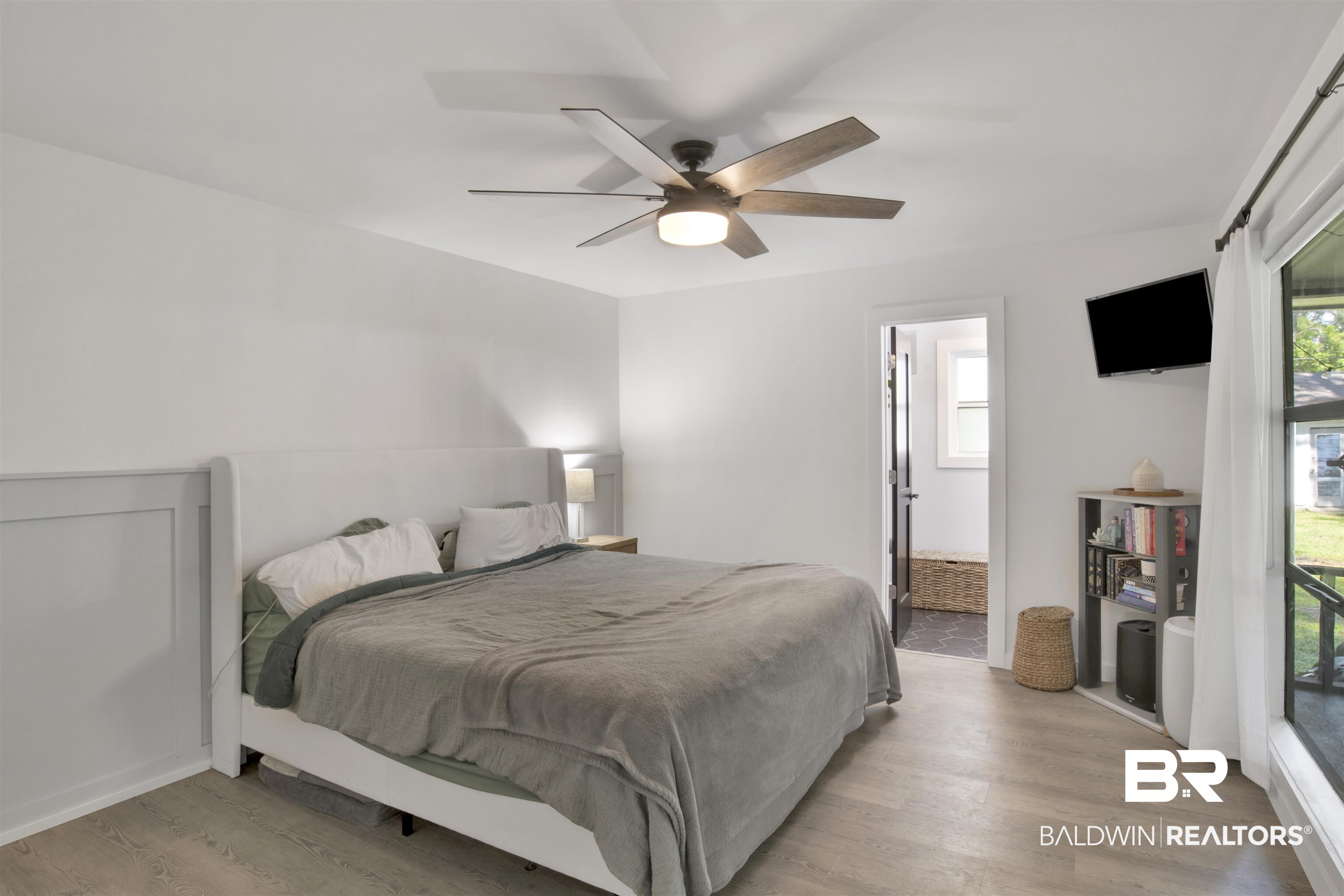 1106 North Pine Street Loxley, AL 36551 - Photo 16 of 32 Primary Bedroom