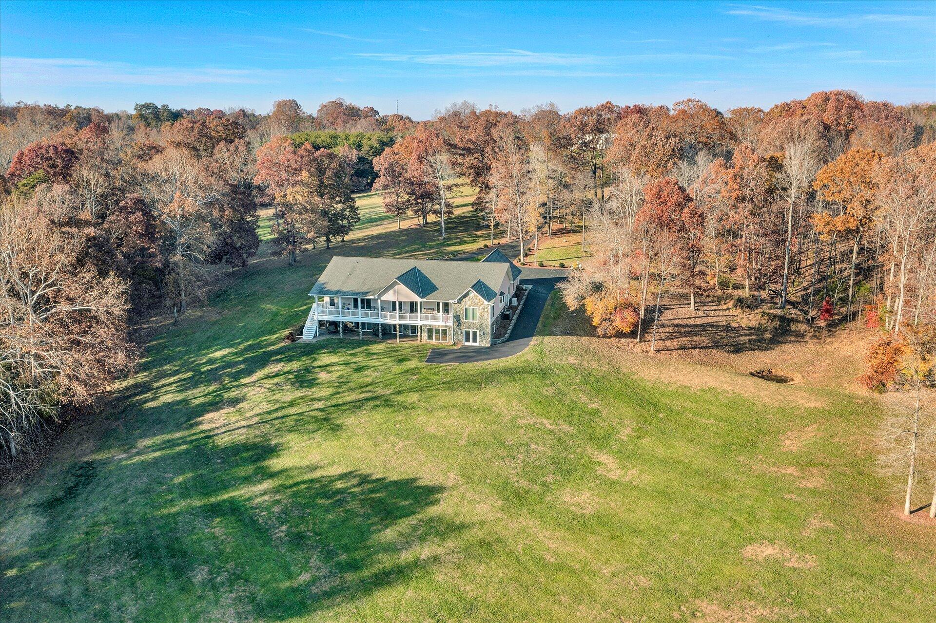 1620 Merriman Way Road Moneta, VA 24121 - Photo 54 of 90 10-DJI_0439