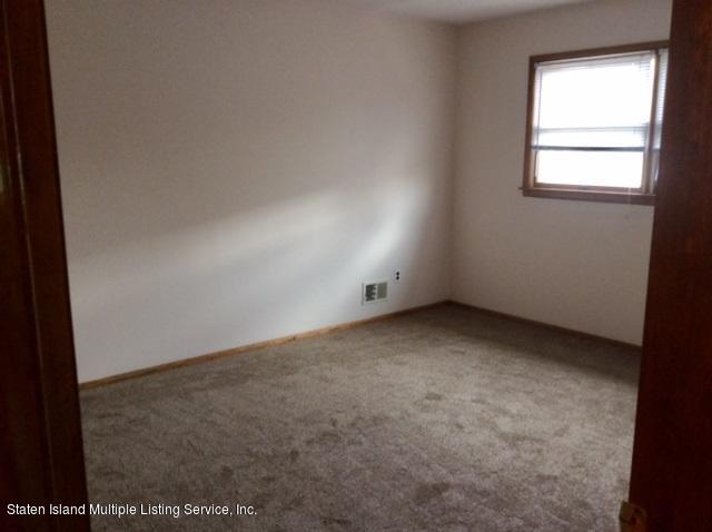 14 Rochelle Place Staten Island, NY 10312 - Photo 20 of 30 third bedroom