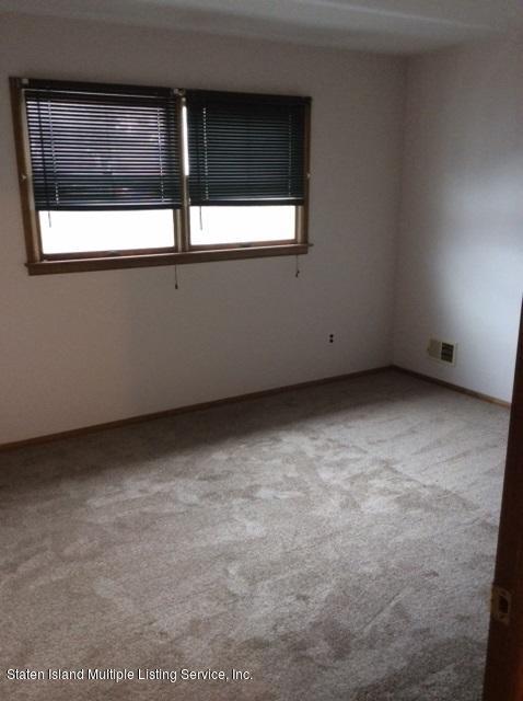 14 Rochelle Place Staten Island, NY 10312 - Photo 22 of 30 master bedroom