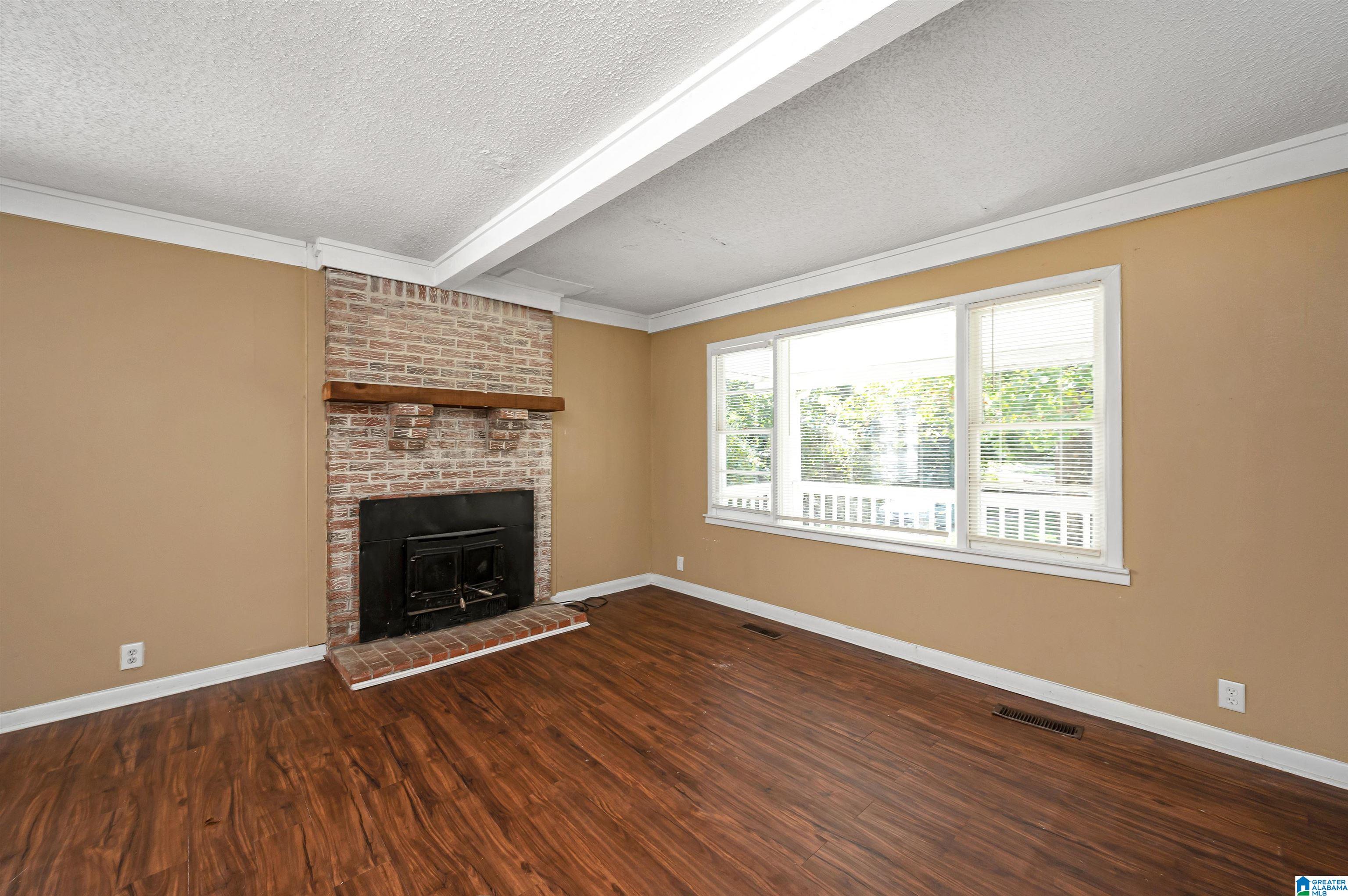 2877 Valley View Circle Adamsville, AL 35005 - Photo 5 of 34