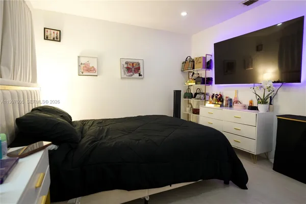 $3,800 | 18499 Northwest 52nd Path, Miami Gardens, FL 33055