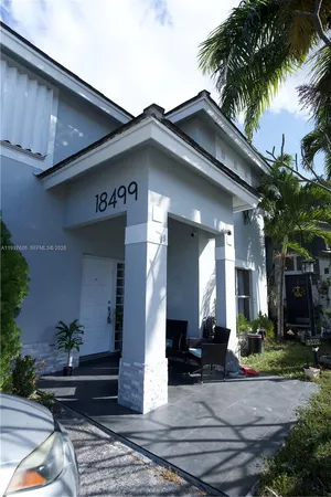 $3,800 | 18499 Northwest 52nd Path, Miami Gardens, FL 33055