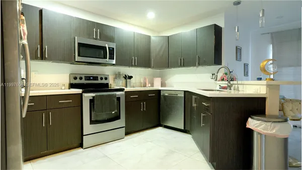 $3,800 | 18499 Northwest 52nd Path, Miami Gardens, FL 33055