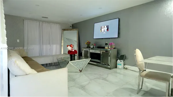 $3,800 | 18499 Northwest 52nd Path, Miami Gardens, FL 33055