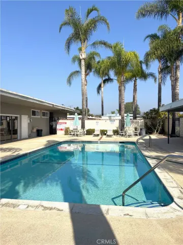 $200,000 | 10745 Victoria Avenue, Unit 4, Whittier, CA 90602