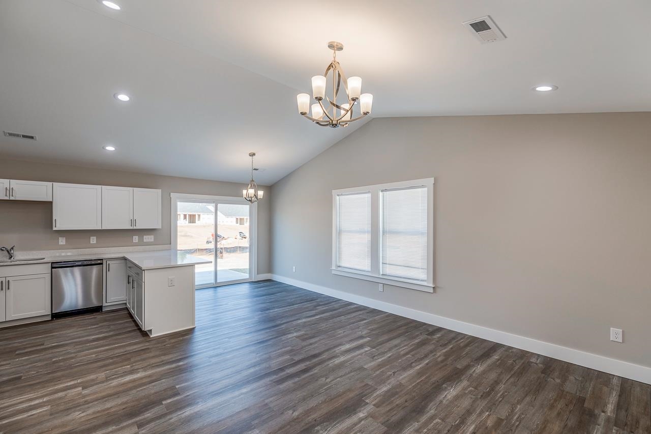 85 Sunrise Road Spartanburg, SC 29302 - Photo 6 of 12 Gallery Image 6