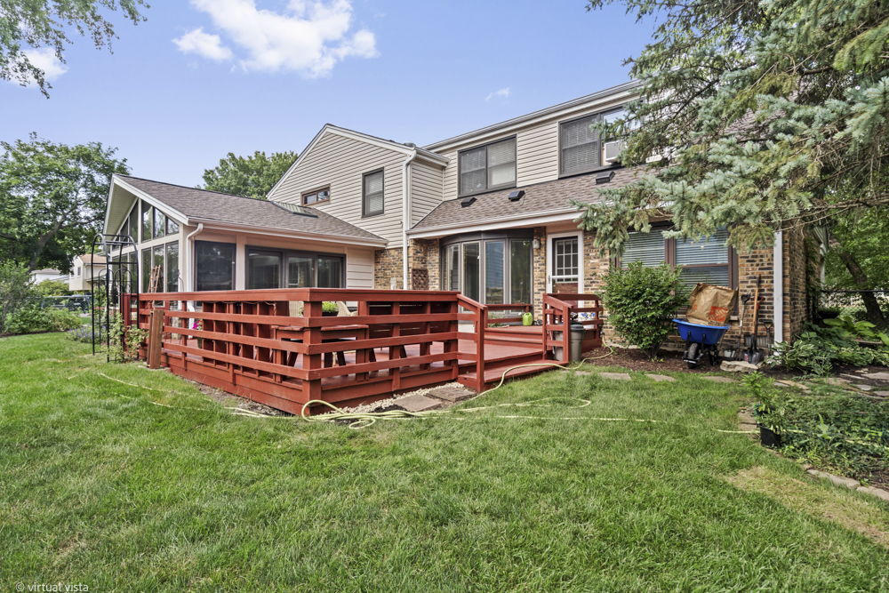 902 North Rohlwing Road Palatine, IL 60074 - Photo 16 of 20