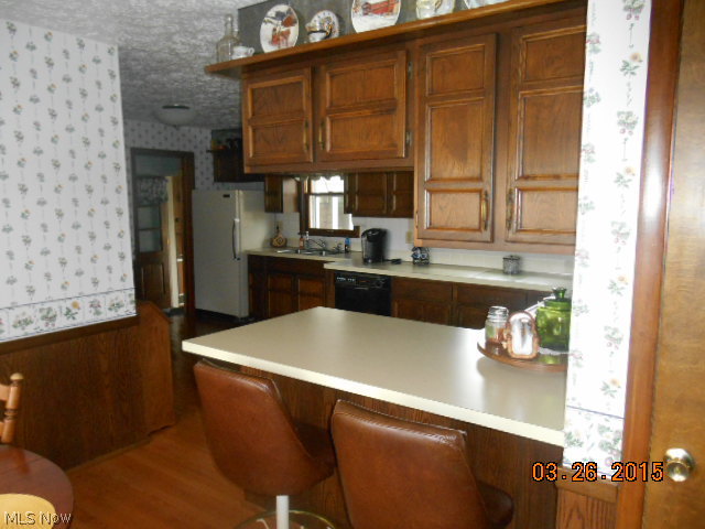 2433 Reimer Road Wadsworth, OH 44281 - Photo 4 of 17