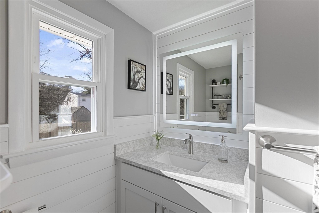 68 Macon Road Burlington, MA 01803 - Photo 18 of 35 Gallery Image 18