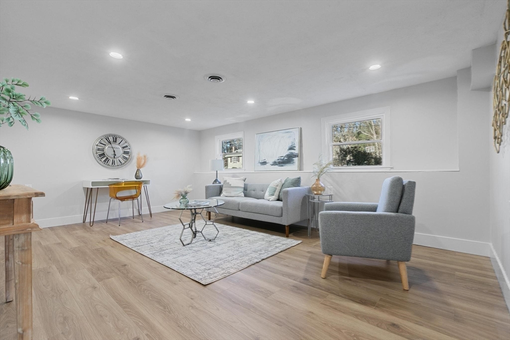 68 Macon Road Burlington, MA 01803 - Photo 25 of 35 Gallery Image 25