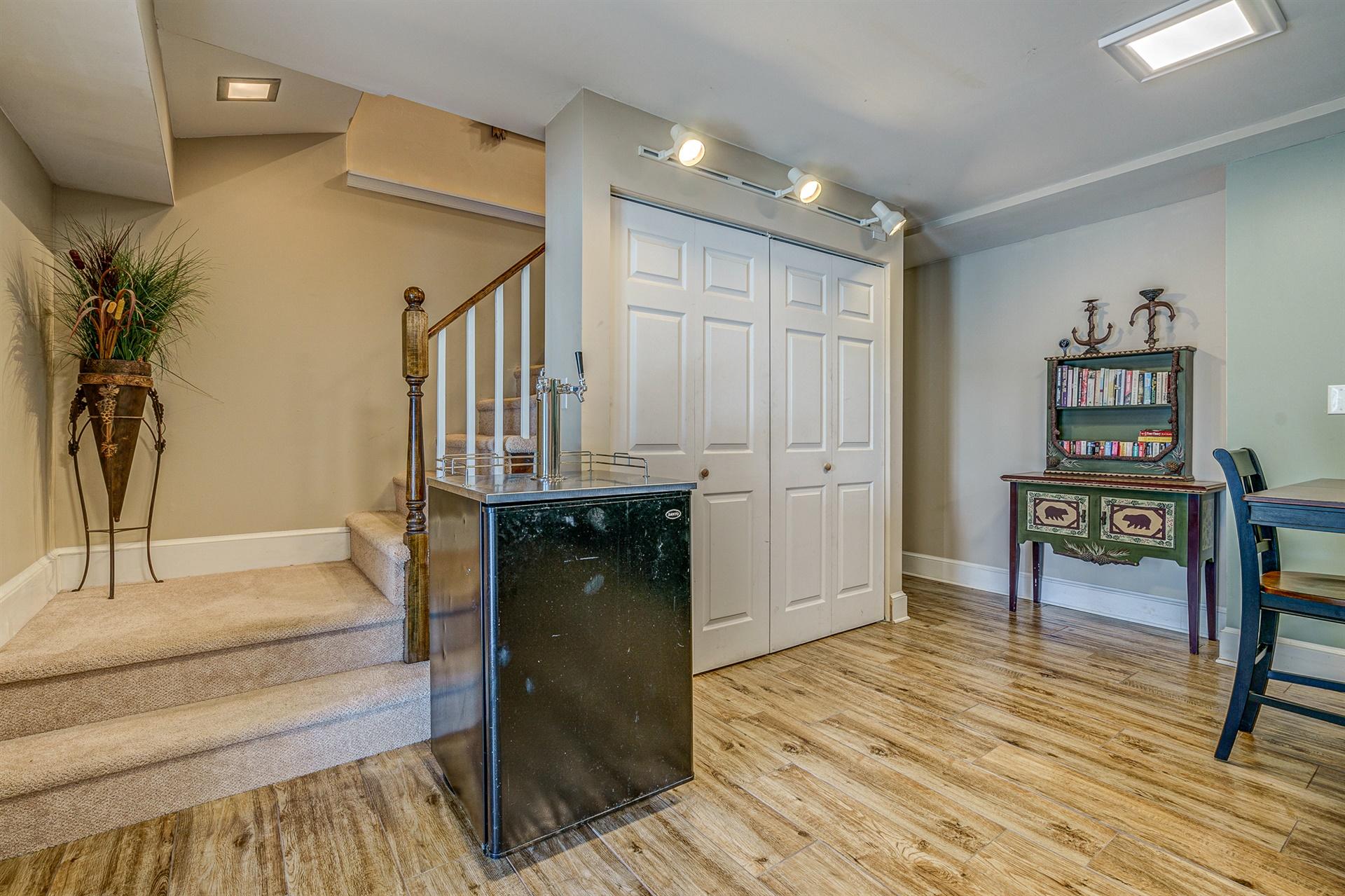 4240 Hales Ford Road Moneta, VA 24121 - Photo 42 of 69 39-4240 Hales Ford 039