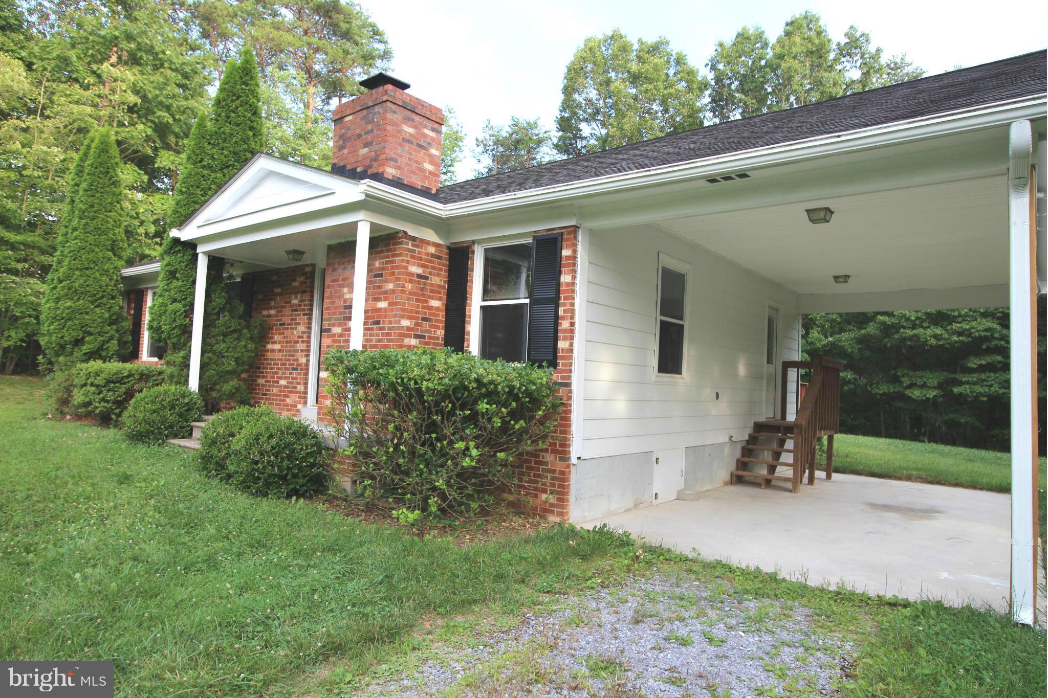 251 Royal Elm Road Front Royal, VA 22630 - Photo 4 of 15 Exterior (Front)