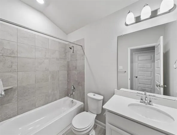 $2,500 | 21622 Teton Rock Trail, Richmond, TX 77407