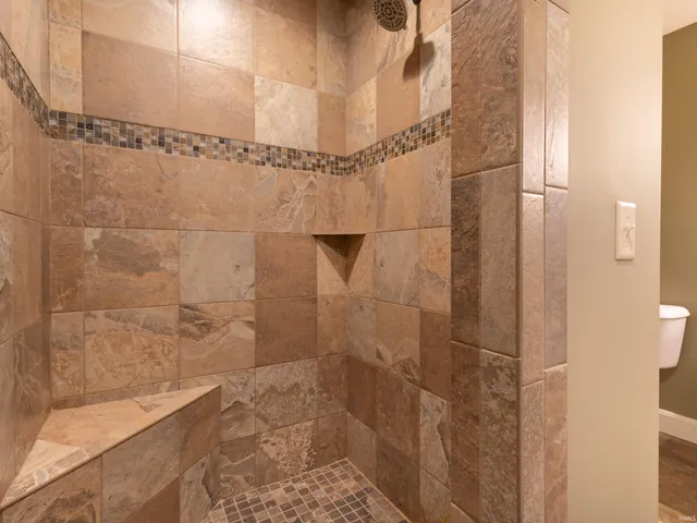 $329,000 | 11297 Belleharbour Cove, Fort Wayne, IN 46845