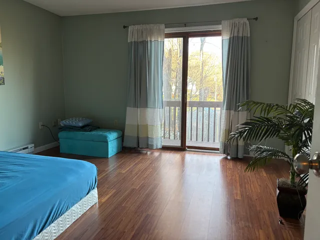 $2,300 | 28 Mallard Cove Road, Unit 28, East Hampton, CT 06424