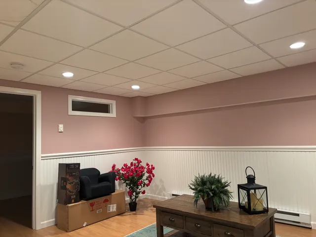 $2,300 | 28 Mallard Cove Road, Unit 28, East Hampton, CT 06424