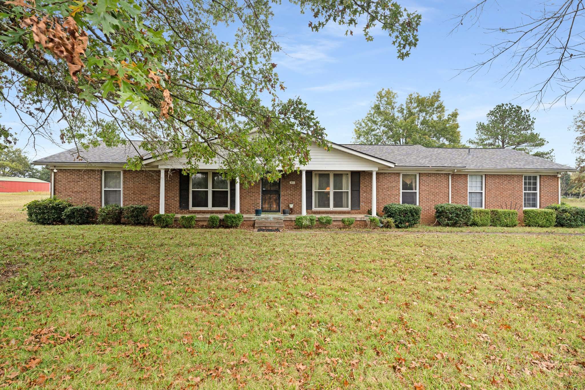 3265 Mt Tabor Road Murfreesboro, TN 37127 - Photo 5 of 30 a front view of a house with a garden