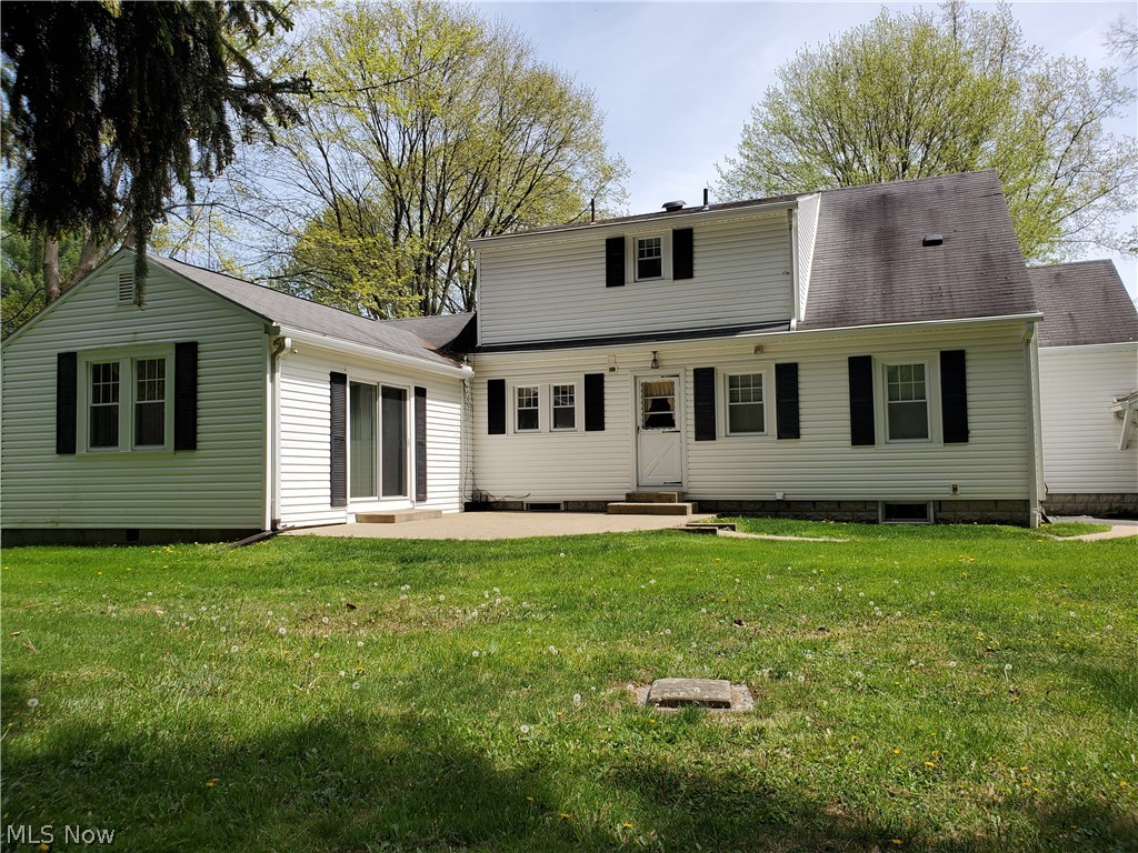 104 Warner Road Southeast Hubbard, OH 44425 - Photo 28 of 34 Gallery Image 28