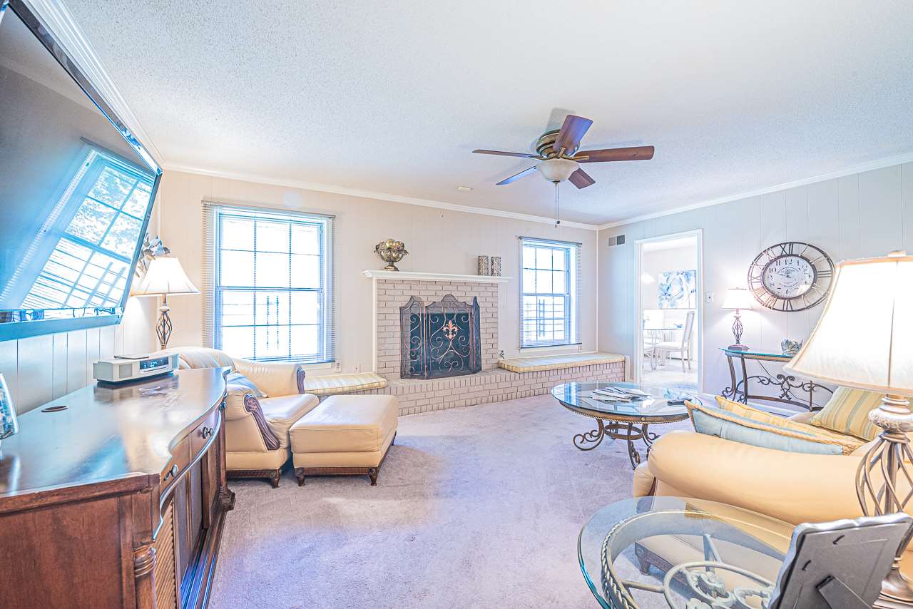 4919 Whitworth Road Memphis, TN 38116 - Photo 8 of 21 Gallery Image 8