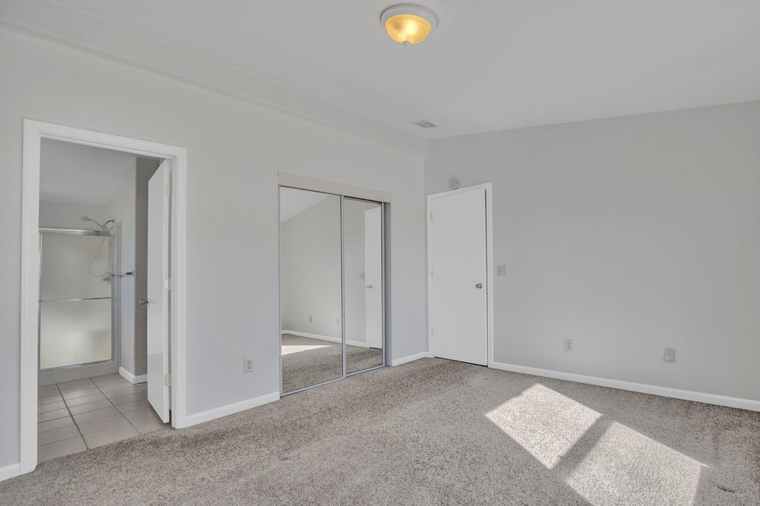 5130 County Road 99W, Unit 82 Dunnigan, CA 95937 - Photo 20 of 39 a view of an empty room