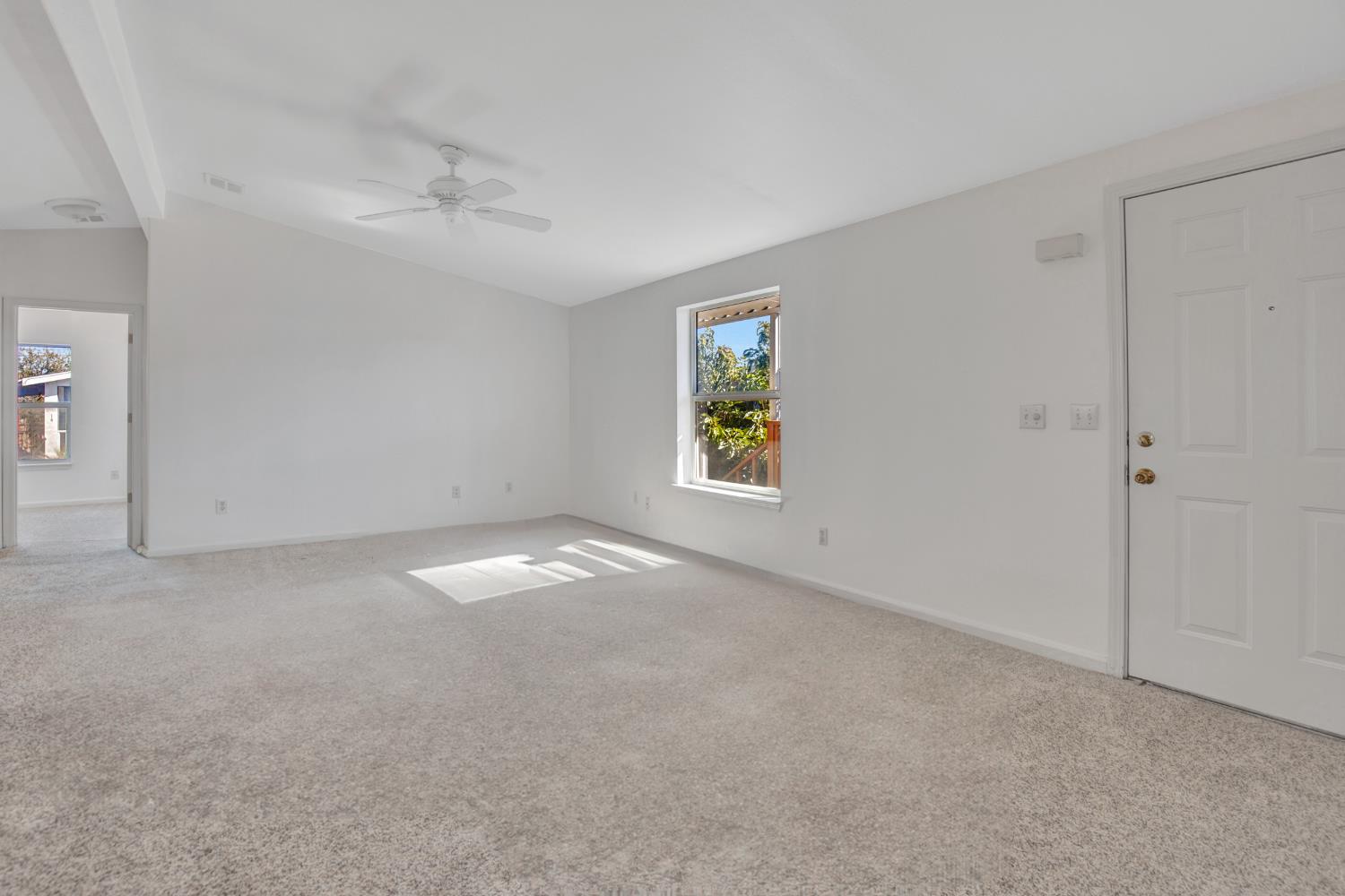 5130 County Road 99W, Unit 82 Dunnigan, CA 95937 - Photo 9 of 39 a view of empty room