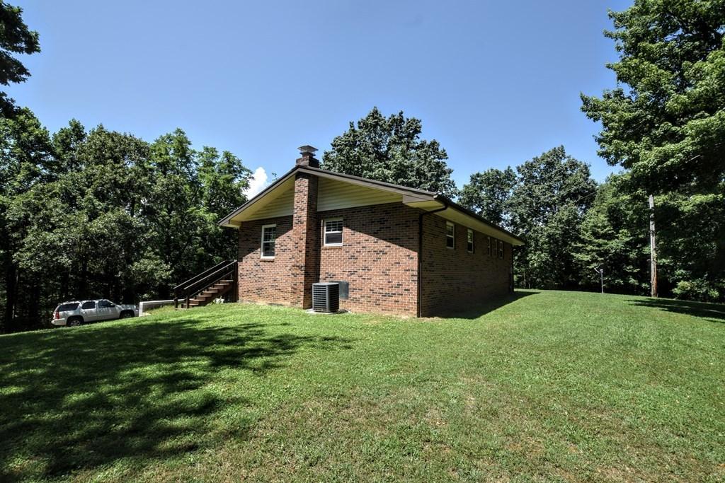 369 Sabo Road Grandview, TN 37337 - Photo 20 of 44 20