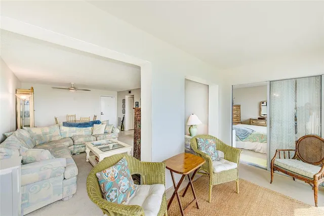 $2,000 | 10216 Regal Drive, Unit 705, Largo, FL 33774