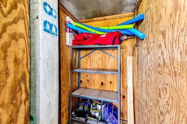 $2,000 | 10216 Regal Drive, Unit 705, Largo, FL 33774