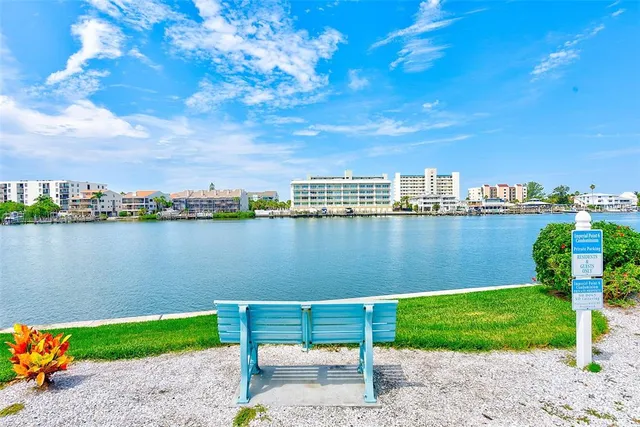 $2,000 | 10216 Regal Drive, Unit 705, Largo, FL 33774