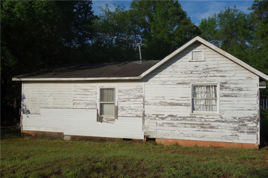 4554 Springs Road Conover, NC 28613 - Photo 3 of 15 Gallery Image 3